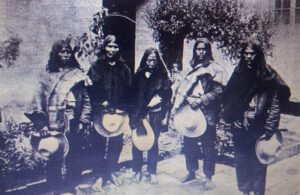 Historia de la organización política arhuaca
